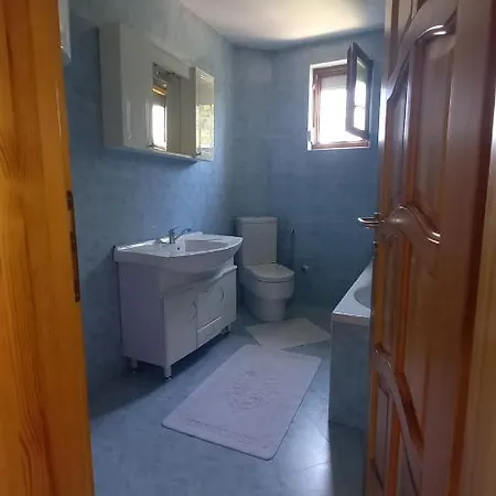 5 Bedrooms