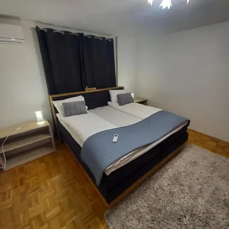 7- Bedroom Сараево