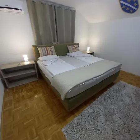 7- Bedroom Вилла
