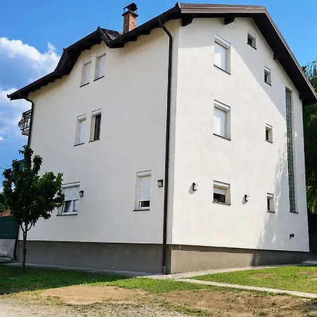 Вилла 7- Bedroom *
